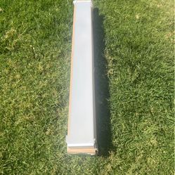 Commercial Electric 4ft LED Prismatic Wrap Light