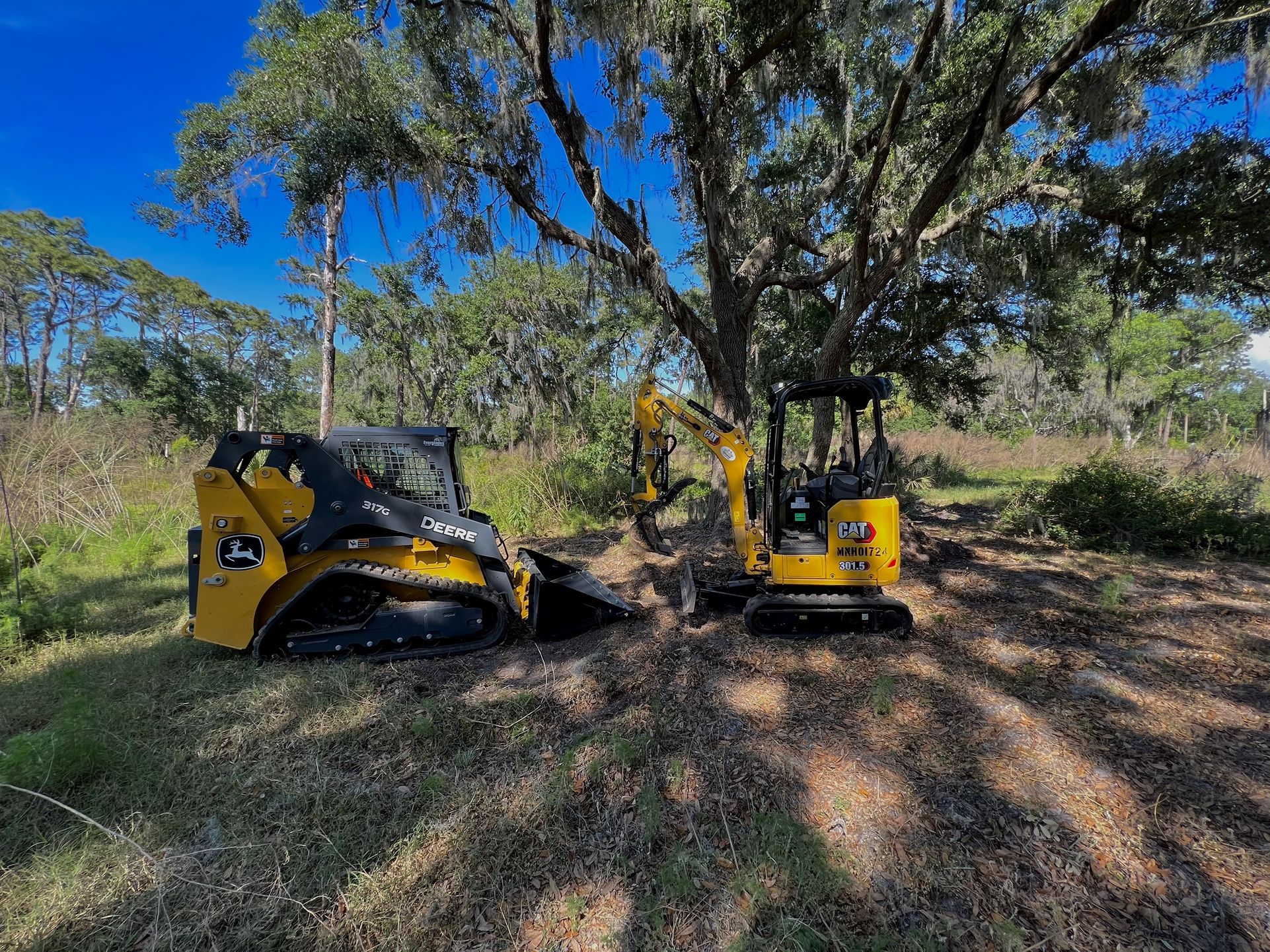Deere, Bobcat And Cat