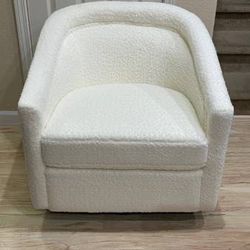 Brand New Cream Sherpa Barrel Chair Full Swivel Sitting Accent Side Arm Chair