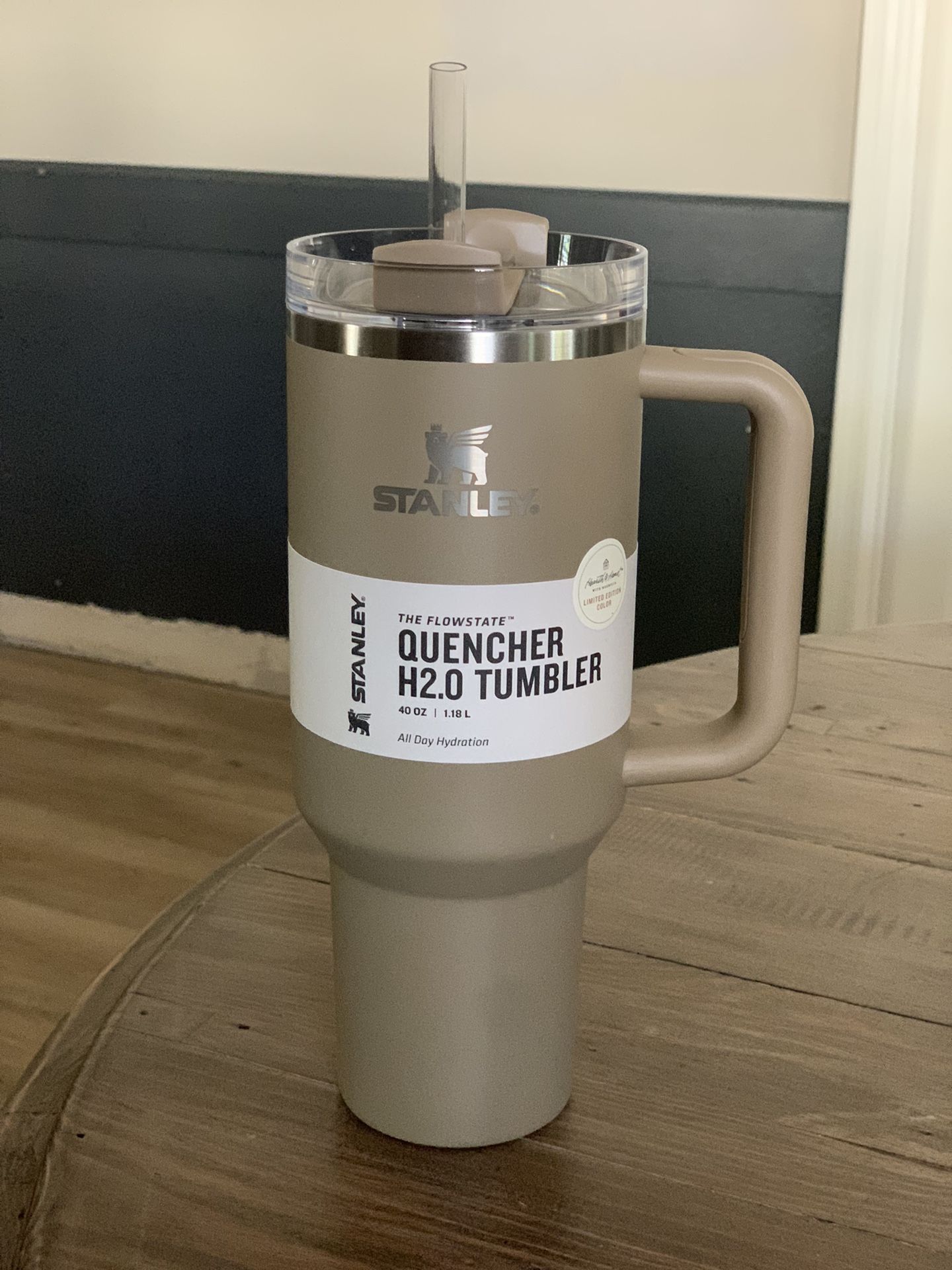 40oz Stanley cup Basic Brown