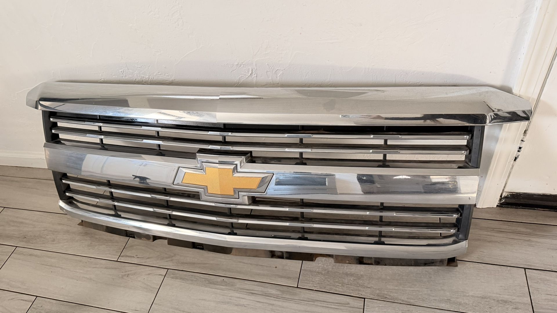 2016-2019 Chevy Silverado HD grill 2500