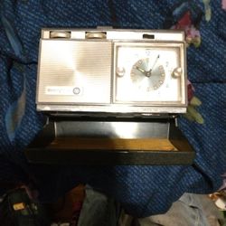 Vintage Travel Alarm Clock