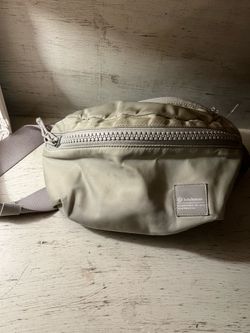 Lululemon belt bag