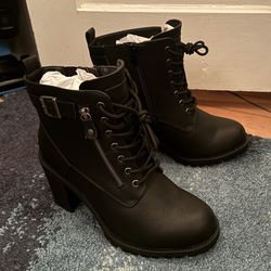 Torrid Lace Up Heeled Hiker Boots 11W NWT