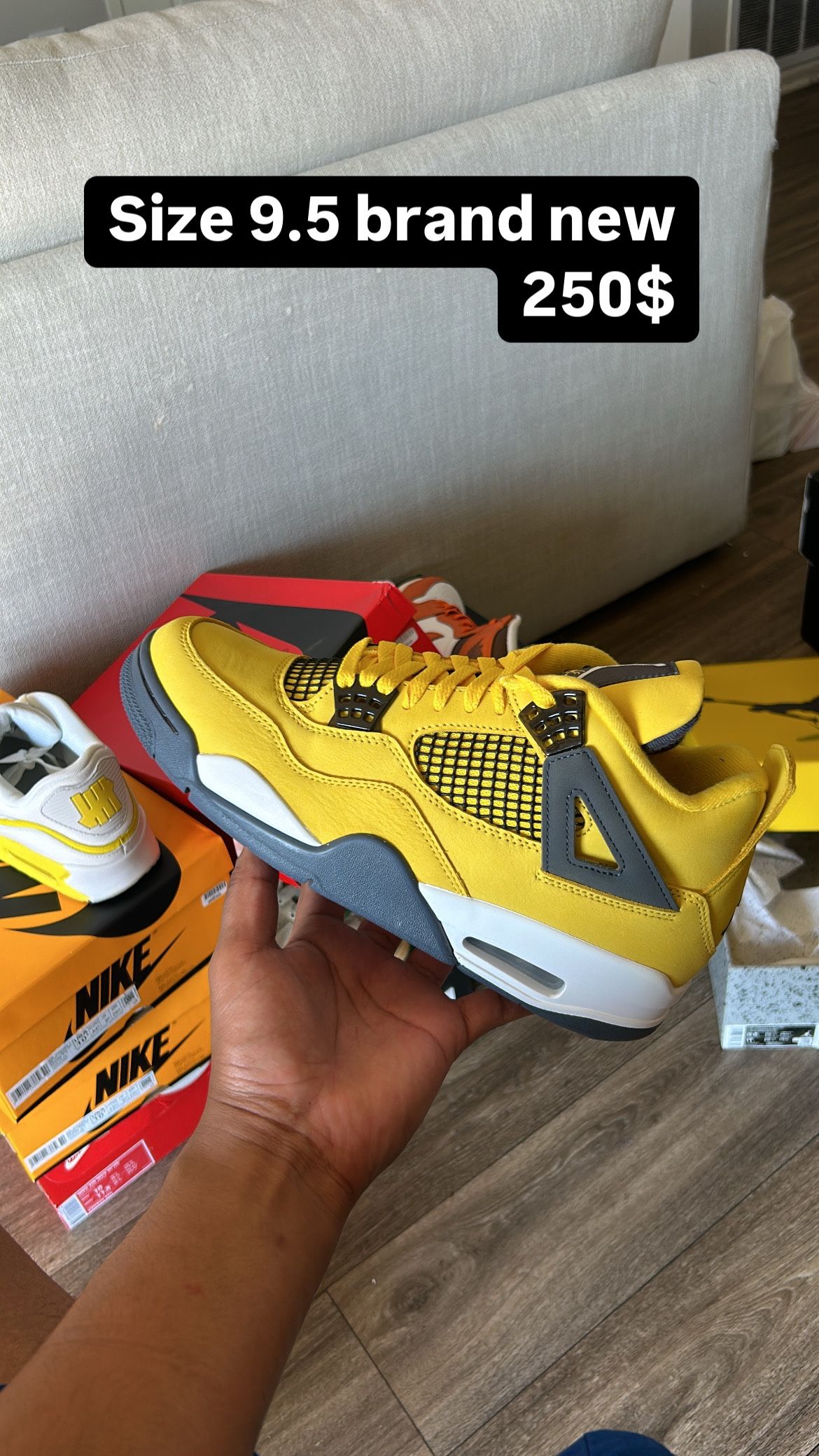 Air Jordan 4 Lighting display picture 1