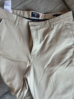 Dockers - Like New - Sized 36/32