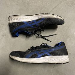 ASICS Gel Kayano 26 shoes 