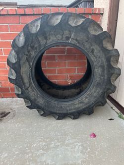 Heavy Firestone Gym Tire for Flips & Slams