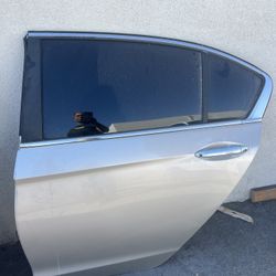 13-17 Honda Accord Rear Left Door Part
