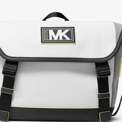 MENS BIKE BAG MICHAEL KORS PERFECT CONDITION NO FLAWS SEE ALL PICS