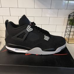 Men’s Jordan Retro 4 SE Size 13.