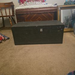 2002 Military Foot Locker, Wood - Natomas