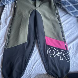 Oakley Riding Pants Size XS