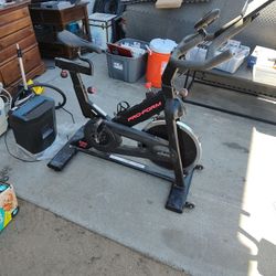 ProForm 500 SPX Indoor Exercise Bike with Interchangeable Racing Seat

