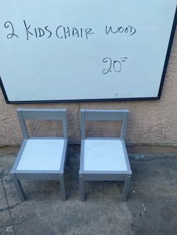 Set of 2 kids chairs 2 Silas para niños