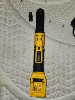20V Dewalt electric ratchet