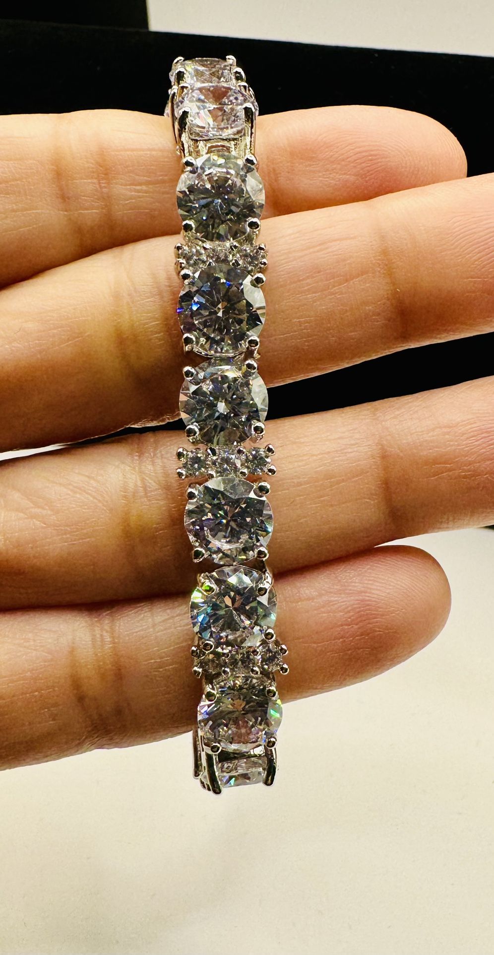 Tennis Bracelet In American Diamonds