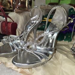 Your Party Shoes Brand Jeweled Silver Heels Strappy Sandals Platform