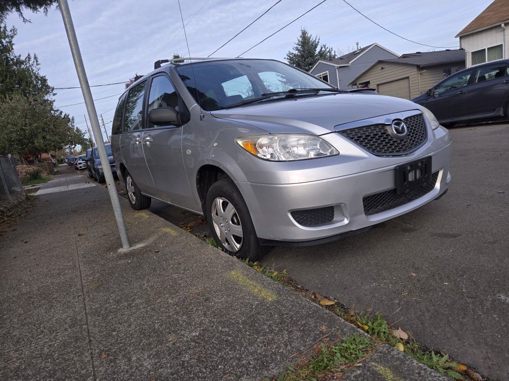 2006 Mazda MPV