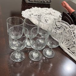 6 Clear Glass Low Ball Glasses Great Condition !