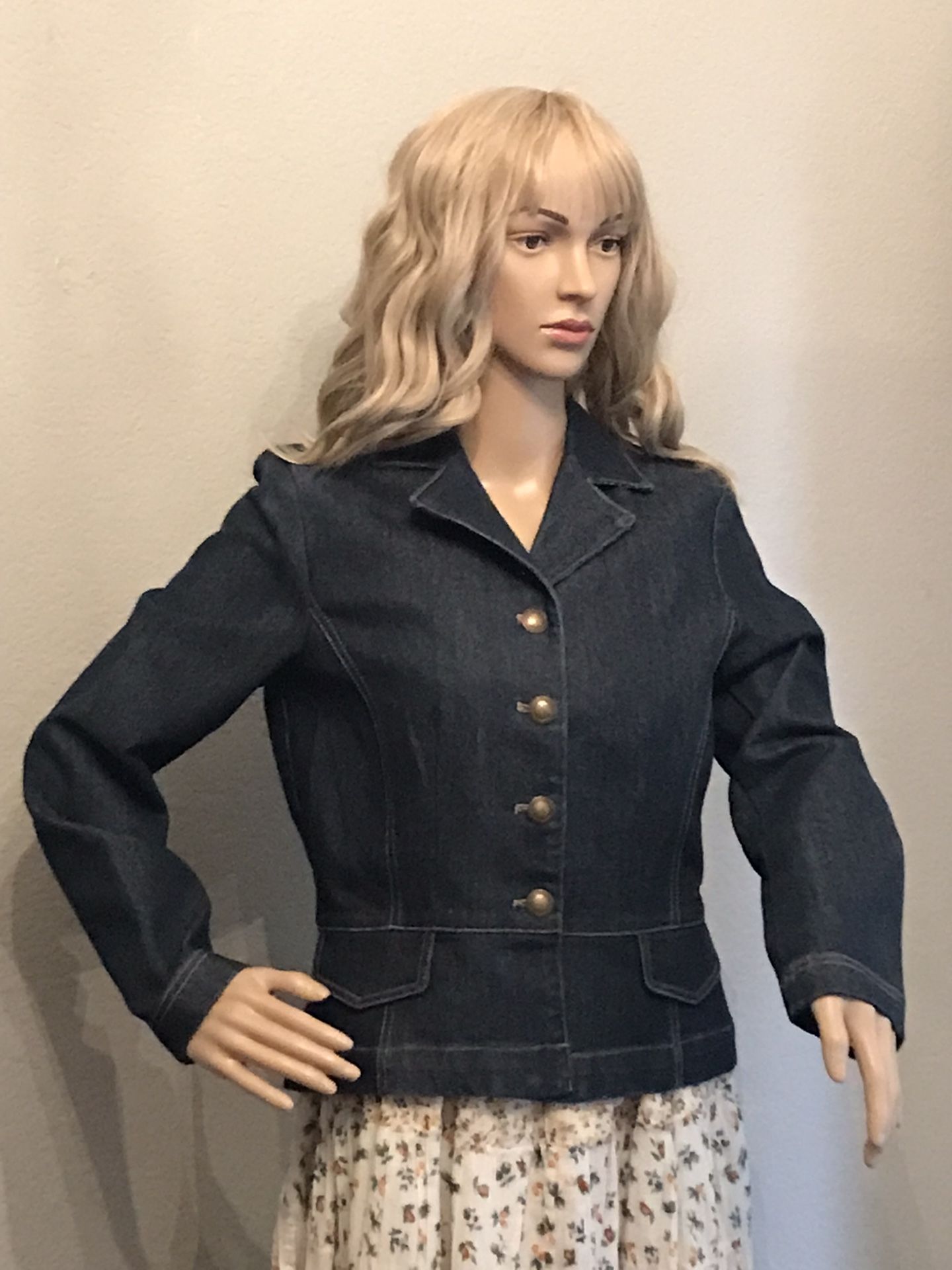 Vintage Petite Sophisticates Denim Fitted Jacket Pleated Ruffle Back Size 8