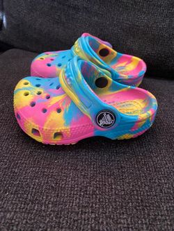Baby crocs