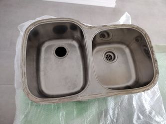 Kitchen SINK STAINLESS STEEL