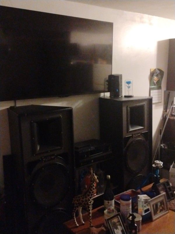 65 Tv House Stereo Set