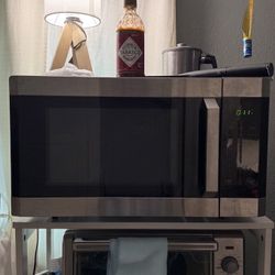 Stainless Steel Microwave - Excellent Condition