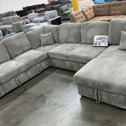 New Sleeper Sectional Sofa Couch! Includes Free Delivery 🚚! 