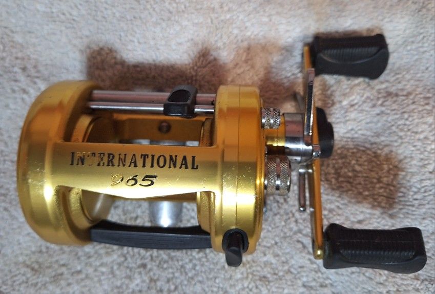 Penn International 965 Baitcasting Reel Used