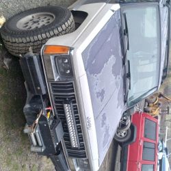 1995 Jeep Cherokee 4WD Automatic 