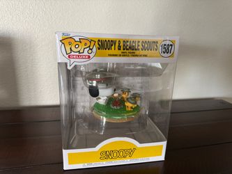 Deluxe Snoopy & Beagle Scouts #1587 – New in Box