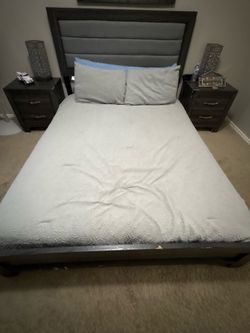 Queen Size Bed Set Of Four