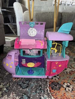 Polly Pocket Travel Adventure Jet playset