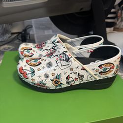 Sanita’s Women’s Rockabilly Clogs