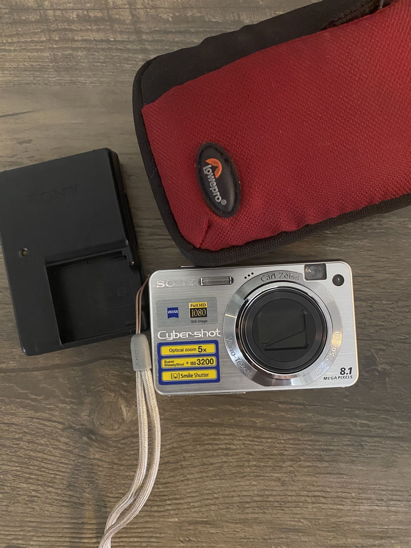 Sony Cyber-shot DSC-w150 Digital Camera