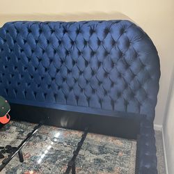 King size tufted upholstery