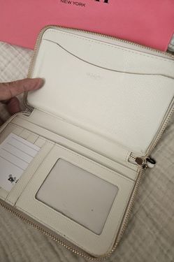 Wristlet