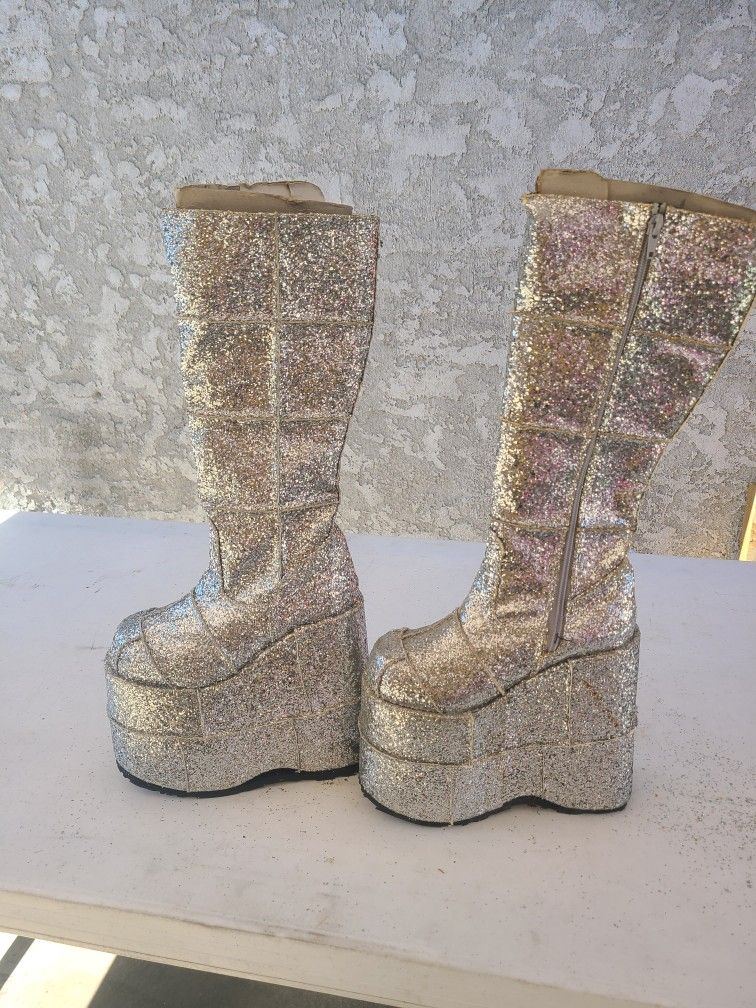 Demonia Boots Size 5 Brand New