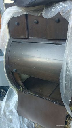 Free bathroom vanity