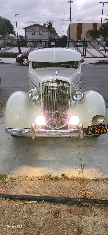 1935 Chevy Suicide Doors, 350 Motor Juguar Frame An Sispension,siren, Foglights ,hooga Gorn And Stereo Not A Show Car But Nice 35000 OBO cash And Trad
