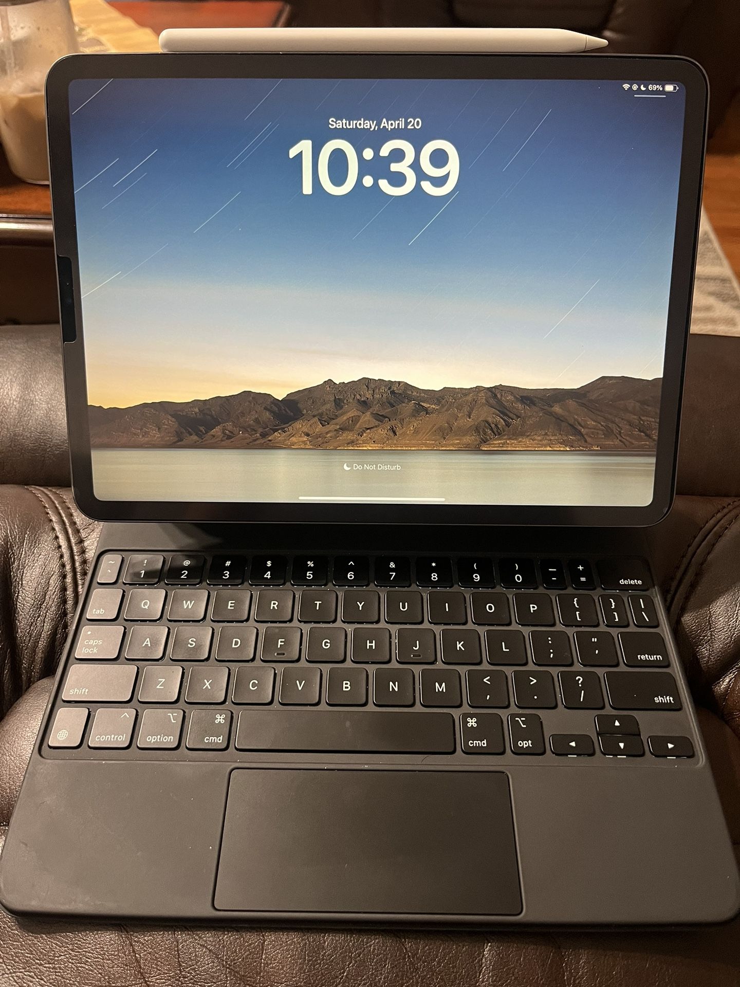 iPad Pro 1st generation 11 Inch With Magic Keyboard And Apple Pencil