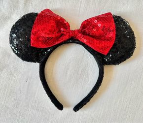 Disney Minnie Mouse ears  Headband