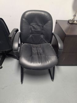 Free Chair