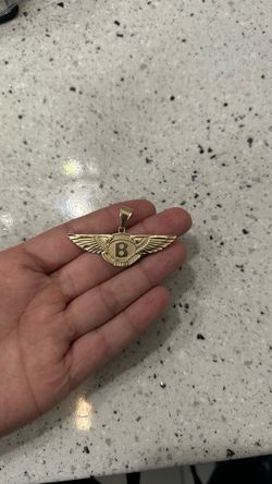 10k gold bentley pendant
