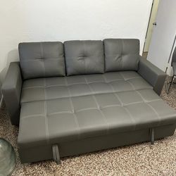 Couch 🛋  Bed **** Financing Available 
