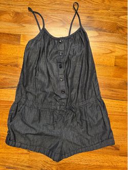 Super cute juniors romper