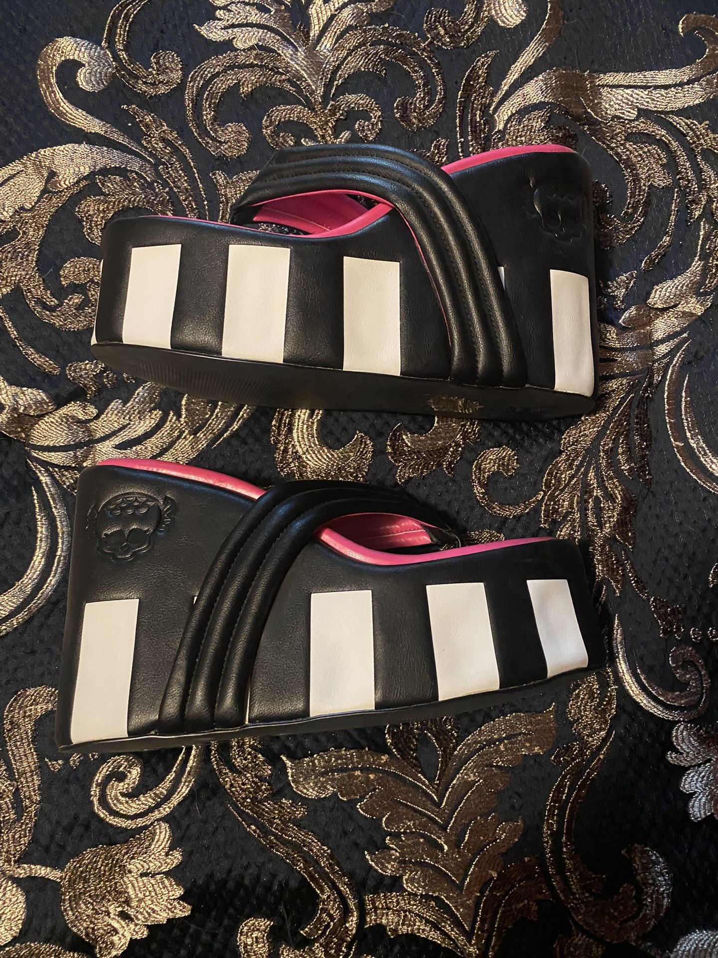 YRU X Monster High Ghoul Platform Sandals