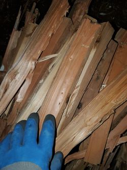 2X4 CHIMNEY SIZE FIREWOOD...BIG HEAVY DUTY BAGS FULL...2 FOR 40 DOLLARS...SE HABLA ESPANOL....